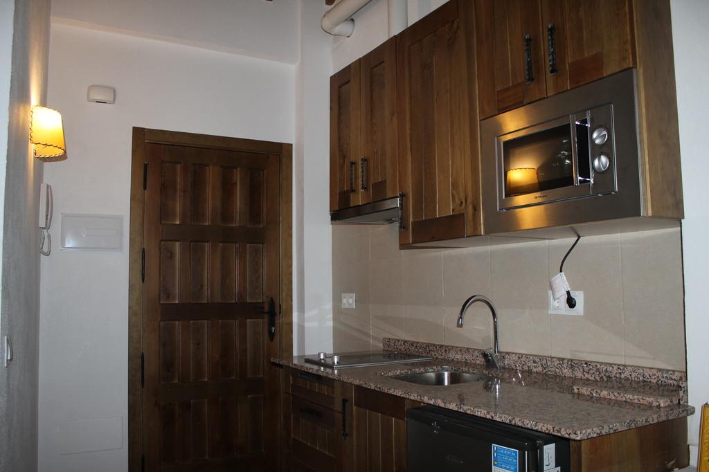 Apartamentos Real Fábrica Hojalata Júzcar Quarto foto