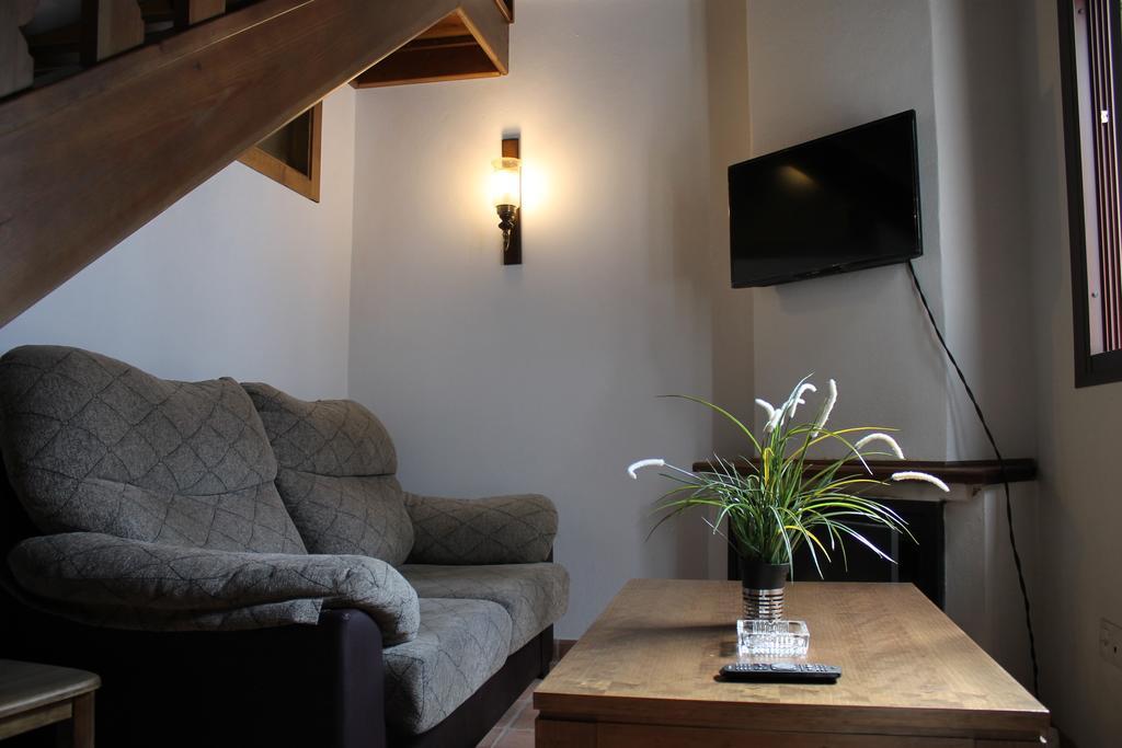 Apartamentos Real Fábrica Hojalata Júzcar Exterior foto
