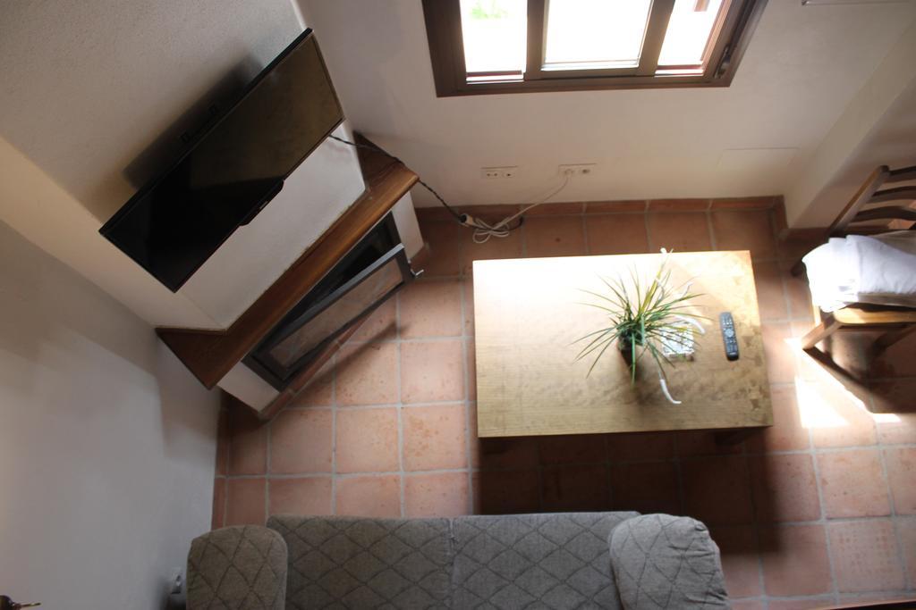 Apartamentos Real Fábrica Hojalata Júzcar Exterior foto
